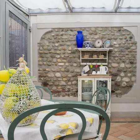 La Terrazza Dei Limoni Apartment Seregno Exterior photo